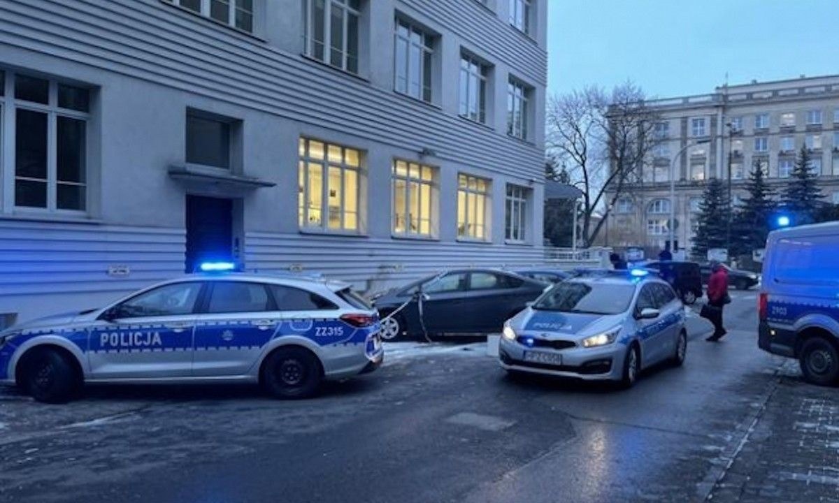 Επίθεση με μολότοφ στην τουρκική πρεσβεία στη Βαρσοβία!