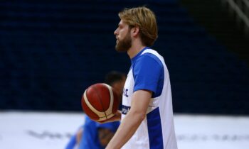 Βασίλης Χαραλαμπόπουλος: Έξι ομάδες από το 2017!
