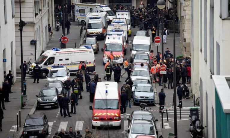 Σαν σήμερα: 7 χρόνια από την τρομοκρατική επίθεση στο Charlie Hebdo (vid)