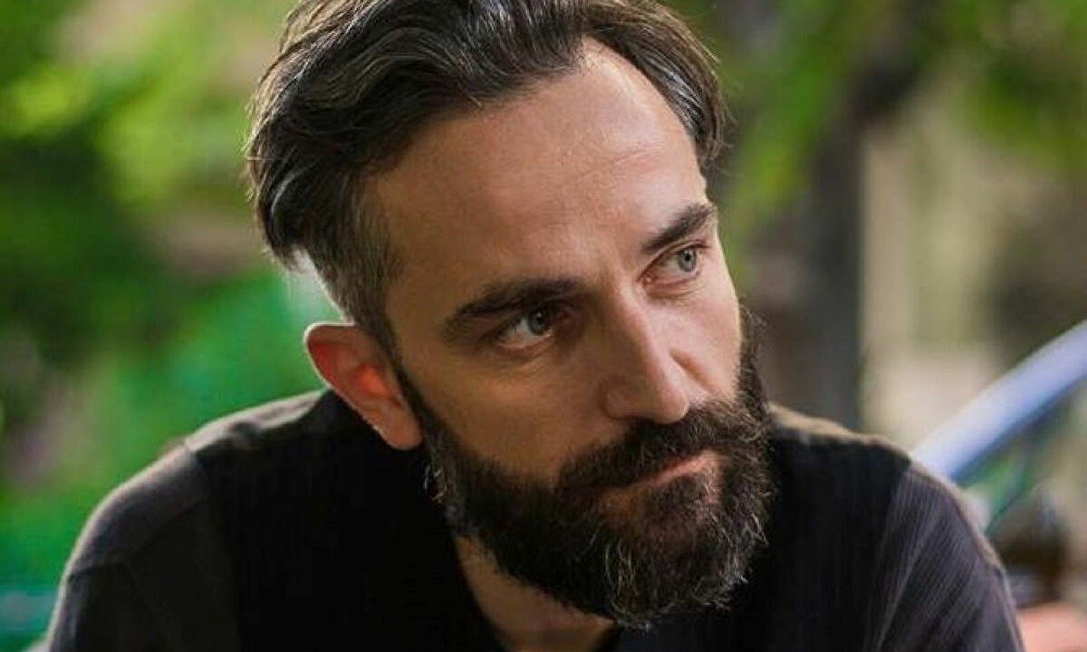 Άρης Σερβετάλης: Χάκαραν τον λογαριασμό του στο Instagram και ζητάνε λεφτά από τους ακολούθους του