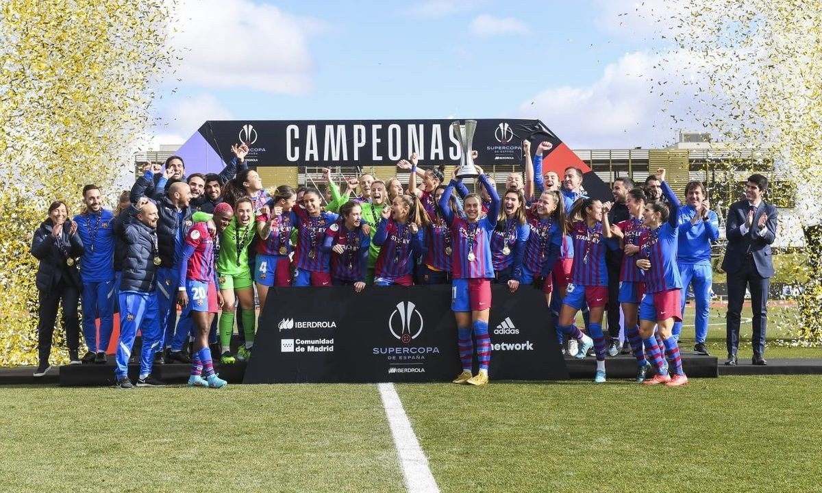 Οι γυναίκες της Μπαρτσελόνα δεν έδειξαν... έλεος στην Ατλέτικο Μαδρίτης, κατακτώντας το Super Cup Ισπανίας με 7-0!