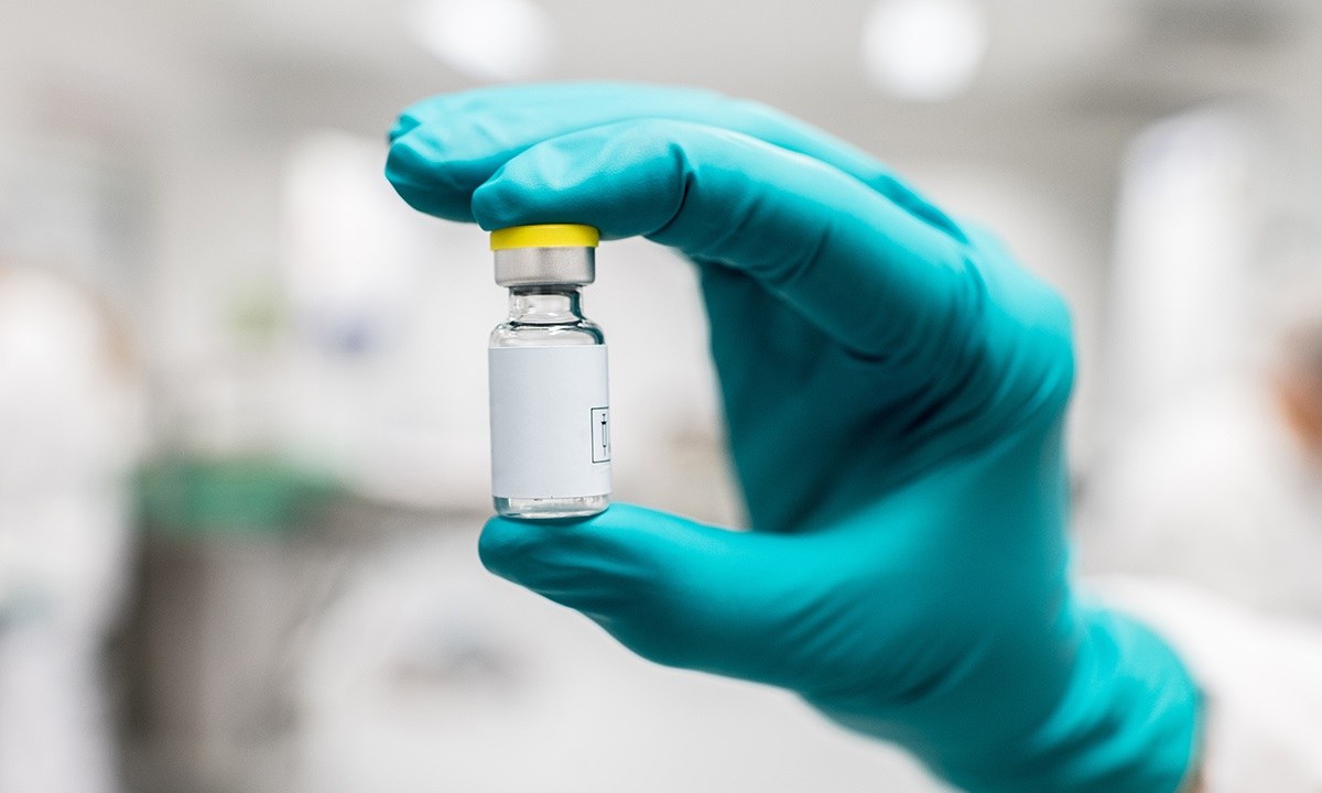 Κορονοϊός – εμβόλιο: Δικαστήριο των ΗΠΑ μπλόκαρε την υποχρεωτικότητα στους δημοσίους υπαλλήλους