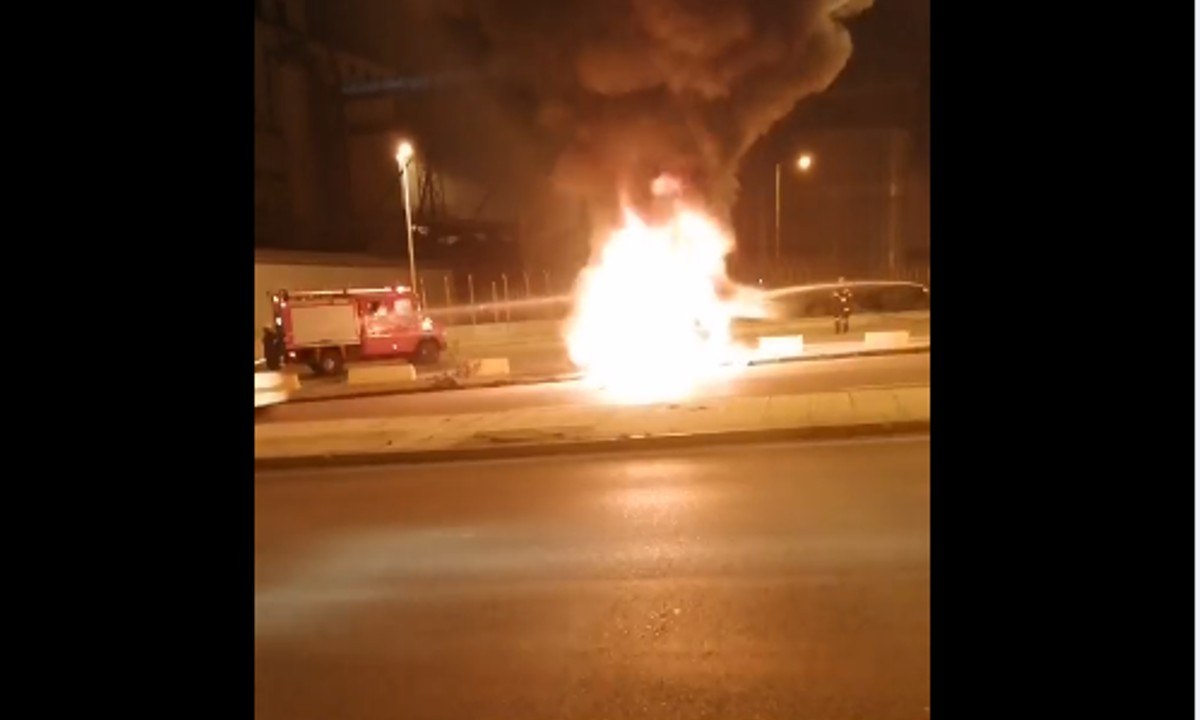 Επεισόδια οπαδών στο Πέραμα, με καμένο αυτοκίνητο και τραυματίες!  (vid)