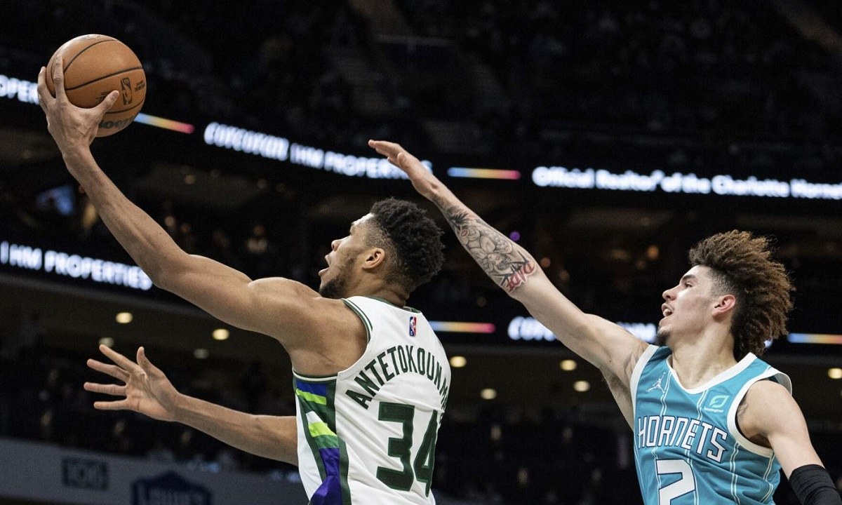 Μιλγουόκι Μπακς: Νέα ήττα από τους Χόρνετς – Δεν έφταναν Αντετοκούνμπο και Μίντλετον!