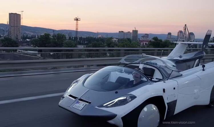 Οι Σλοβάκοι έφτιαξαν ιπτάμενο αυτοκίνητο - 1,5 τρισ. δολάρια στην αγορά ιπτάμενων αυτοκινήτων