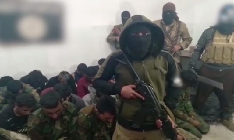 Ρώσοι: Οι Τούρκοι απελευθέρωσαν 5.000 τρομοκράτες του ISIS στη Συρία;