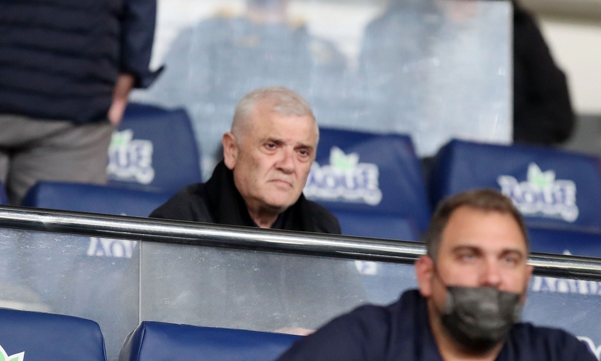 Η ΑΕΚ περιμένει τον Μελισσανίδη και ο κόσμος ένα χαμόγελο