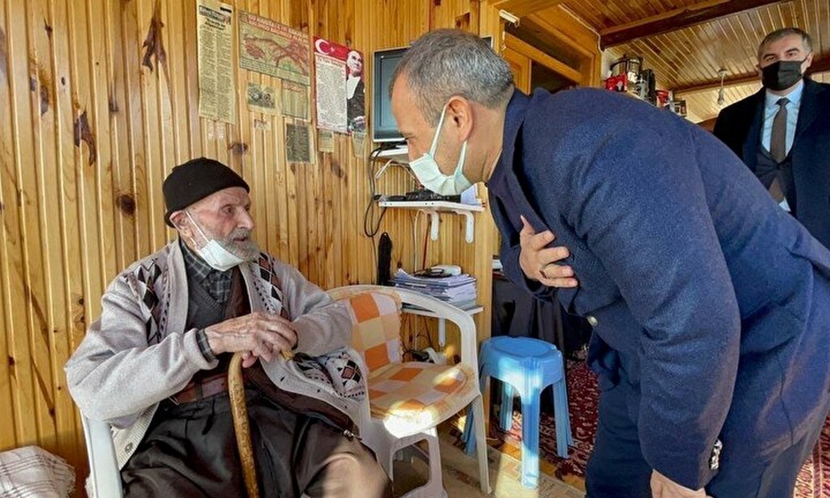 Ο 112χρονος παππούς από την Τουρκία