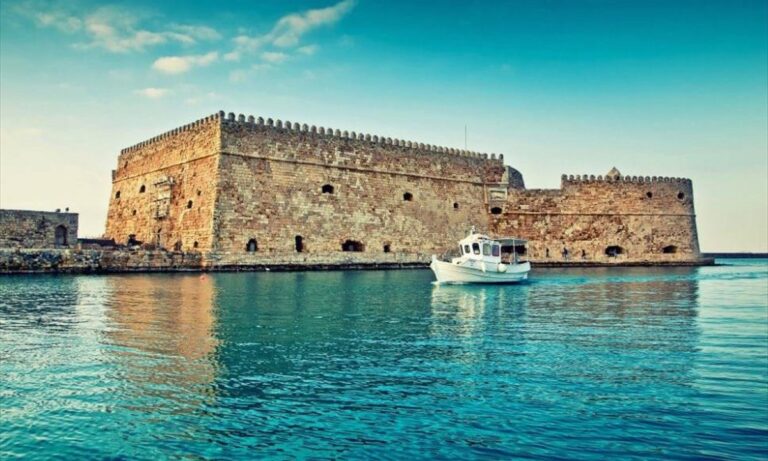 Ο Κούλες, φρούριο στο Ηράκλειο, στην Κρήτη