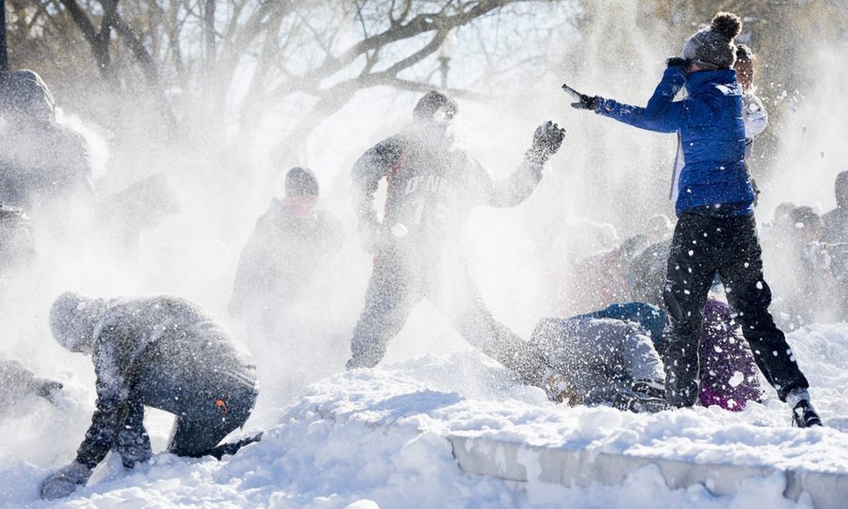 Χιονοπόλεμος: 10 τρόποι για να παίξουμε με ασφάλεια στο χιόνι