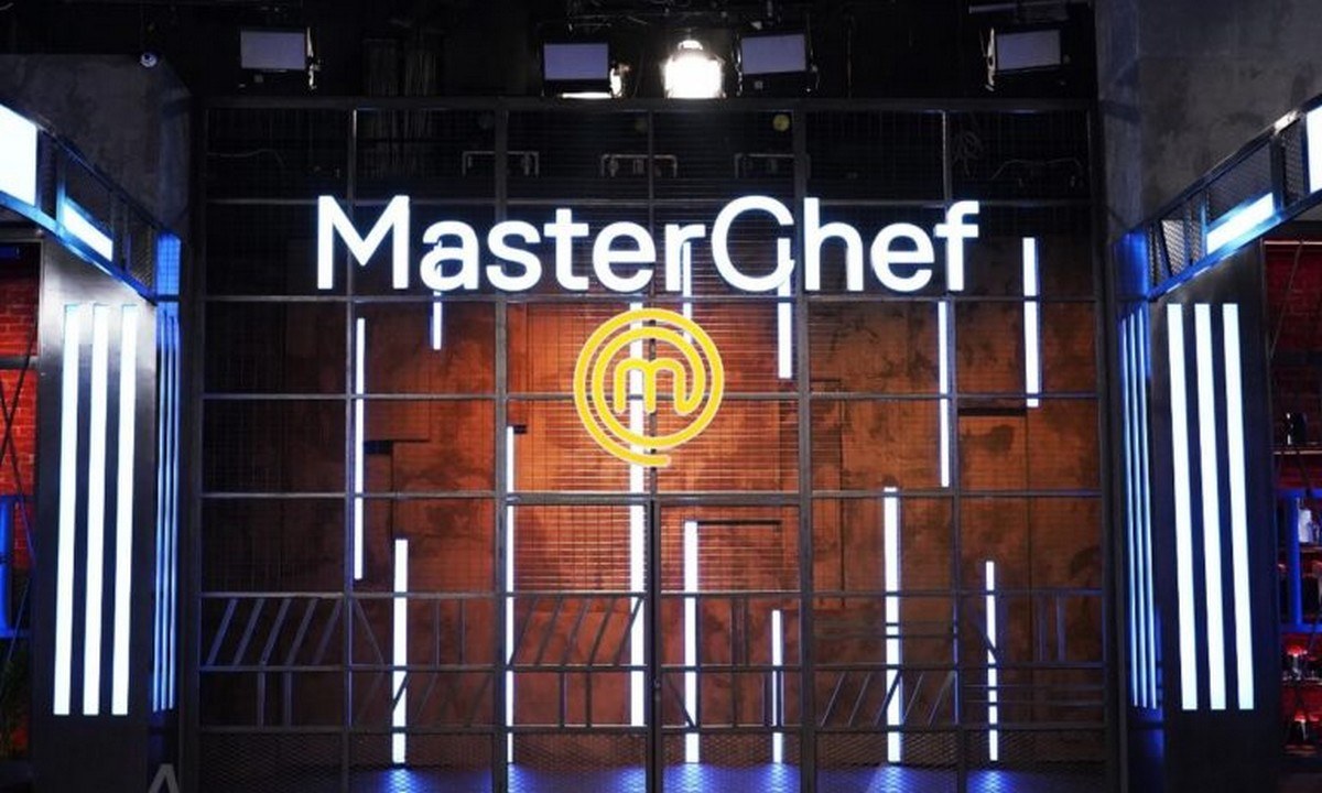 MasterChef: Πασίγνωστος νικητής του διαγωνισμού σε ρομαντική απόδραση στο εξωτερικό (pics)