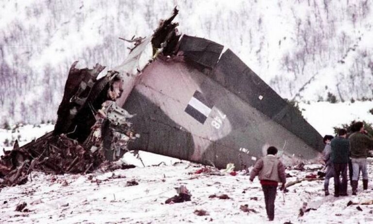 Σαν σήμερα: 31 χρόνια από την συντριβή του C-130 στο όρος Όθρυς στοιχίζοντας τη ζωή σε 63 ανθρώπους (vids)