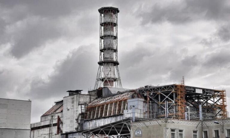 Ζελένσκι: Η Ρωσία μπαίνει στο Τσερνόμπιλ – Κήρυξη πολέμου εναντίον ολόκληρης της Ευρώπης