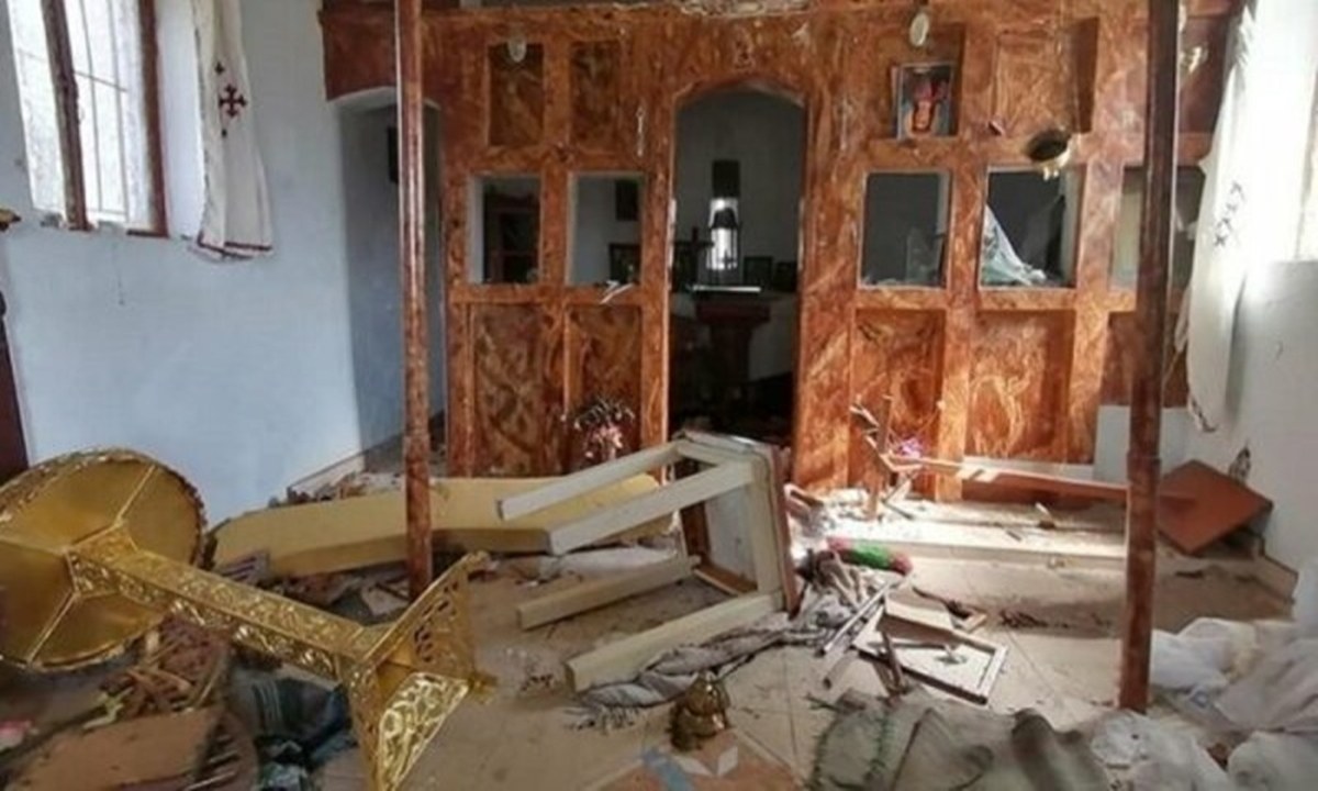Το κράτος στέκεται «τυφλό» και απαθές μπροστά στο θλιβερό φαινόμενο. Οι βανδαλισμοί ναών της Ορθοδοξίας έχουν γίνει ρατσιστική μάστιγα την τελευταία πενταετία.