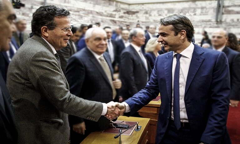 Κυβέρνηση: Κάθε διαφορετική γνώμη διώχνεται – Διέγραψαν τον Γιώργο Κύρτσο, επειδή έγραφε ό,τι συζητά όλη η Ευρώπη