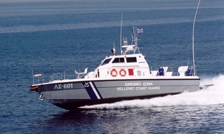 Τουρκία: Νέα πρόκληση στις Οινούσσες – Τουρκικό αλιευτικό επιχείρησε να εμβολίσει σκάφος του Λιμενικού!