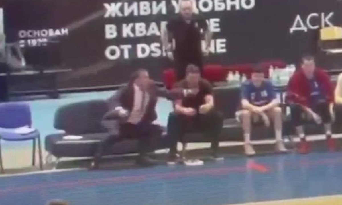 Ρωσία: Απίστευτο σκηνικό, βοηθός προπονητή έριξε «μπουκέτο» στον πρώτο!