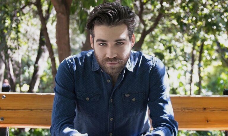 Σασμός επόμενα επεισόδια: Αυτός είναι ο Σταύρος που τα φτιάχνει με την Αργυρώ