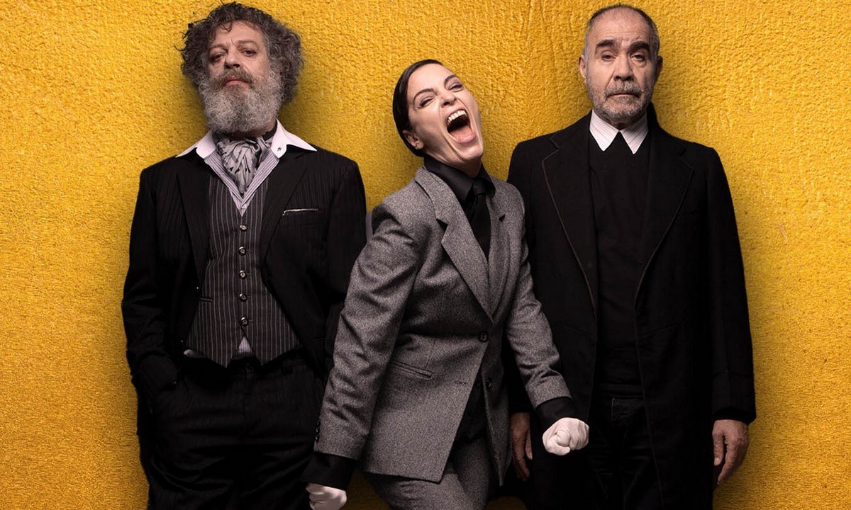 Σασμός: Η Μαρία Πρωτόπαππα έτσι όπως δεν την έχετε ξαναδεί στην Αντιγόνη του Ζαν Ανούιγ