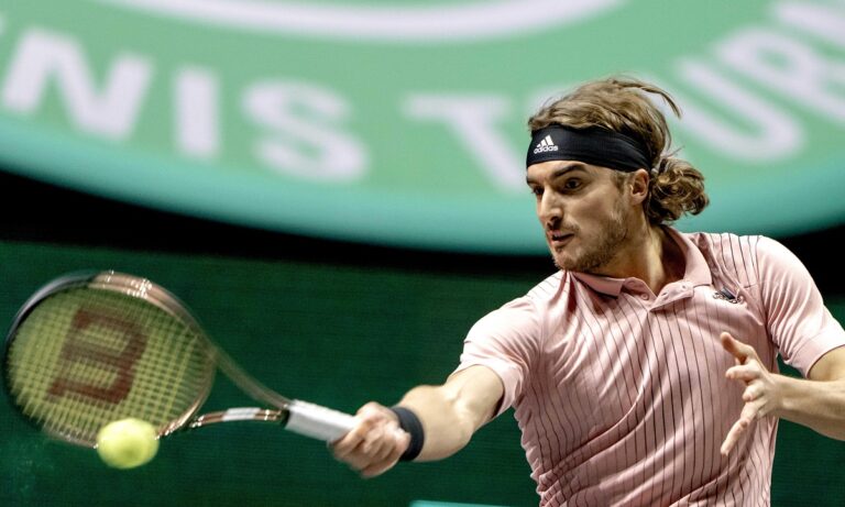 Τσιτσιπάς: «Λύγισε» στον τελικό του Rotterdam Open (vids)