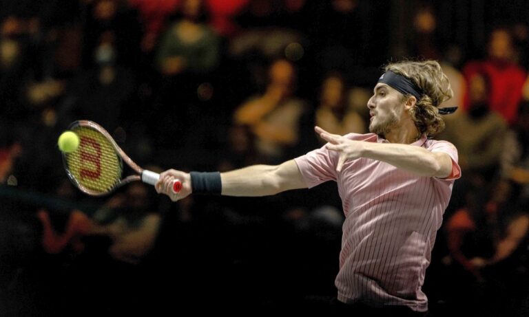 Στέφανος Τσιτσιπάς: Τεράστια εμφάνιση και πρόκριση στα ημιτελικά του Ακαπούλκο!