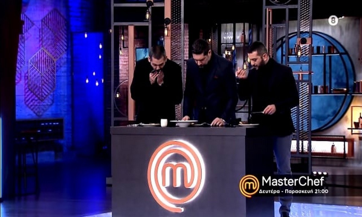 MasterChef trailer 21/3: Άρωμα Κωνσταντινούπολης - Ο Κοντιζάς δεν μπόρεσε να δοκιμάσει το πιάτο - Δεν είναι νόστιμο