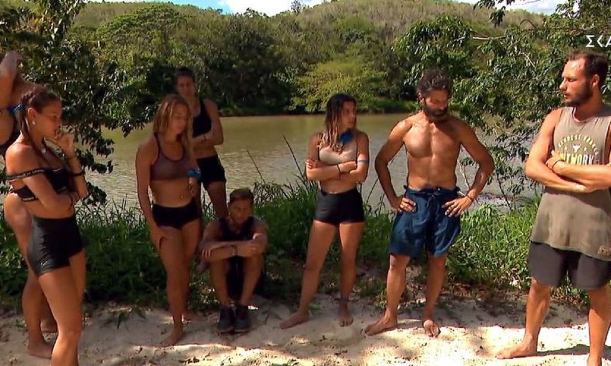 Survivor 13/3: Δεν προλάβαινε η παραγωγή να βάζει «μπιπ» στις βρισιές τους - Καυγάς με δύο ημίχρονα