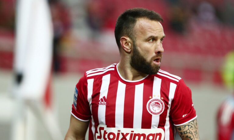 Ολυμπιακός: Σιγά μην άφηνε τον Βαλμπουενά