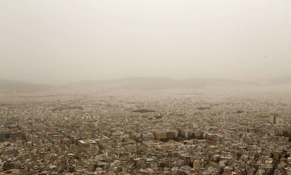 Αρναούτογλου καιρός: Συννεφιά και αυξημένη η αφρικανική σκόνη για τη Πέμπτη (31/3)