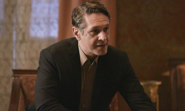 Άγριες Μέλισσες επόμενα επεισόδια: Αυτοκτονεί ο Ακύλας – Αυτό είναι το μέλλον της Ζωής