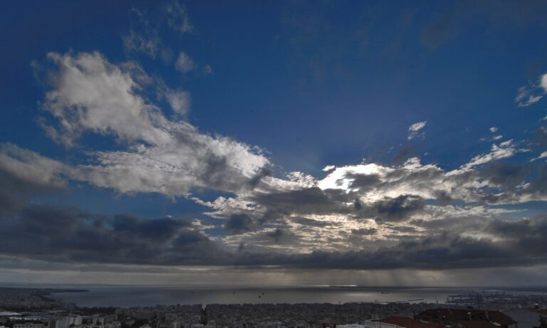 Καιρός: Τοπικές βροχές στα Βόρεια την Τετάρτη (16/3) – Γενικά αίθριος στην Αττική