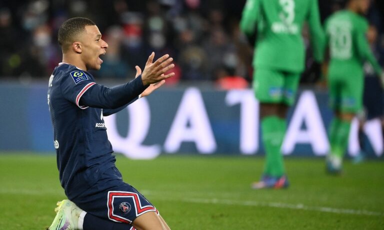 Παρί Σεν Ζερμέν: Προσφορά άνευ προηγουμένου για να μείνει ο Εμπαπέ!