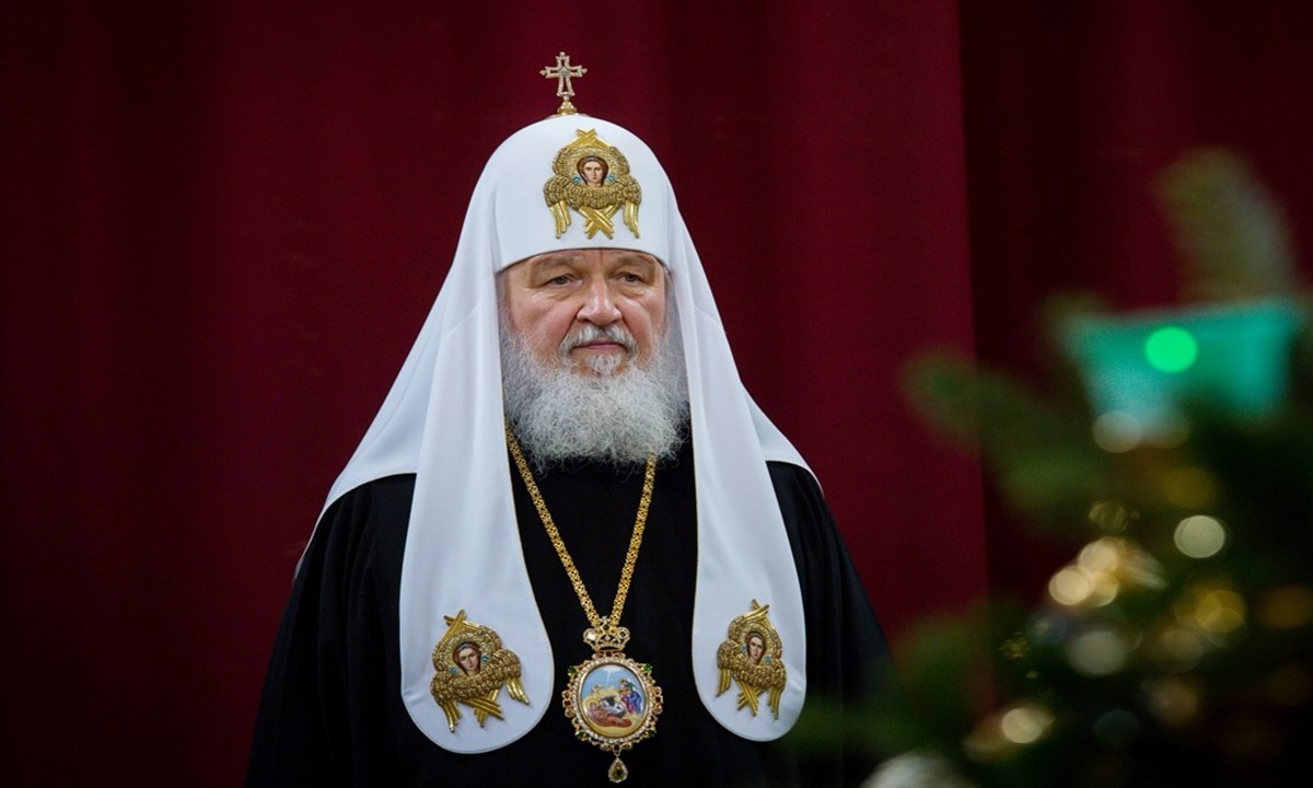 Όλα τα συστημικά media επιτέθηκαν στον Πατριάρχη Μόσχας Κύριλλο, άλλα «έχασαν» την ουσία των λόγων του.