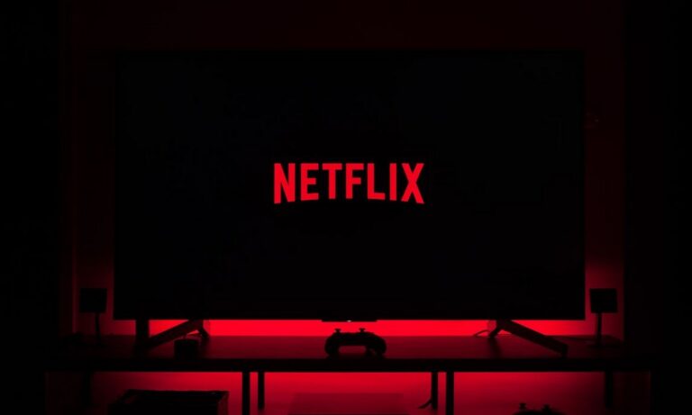 Netflix: Τέλος η χρήση των ίδιων κωδικών από διαφορετικά νοικοκυριά - Έρχεται αλλαγή στα πακέτα και τις ρυθμίσεις