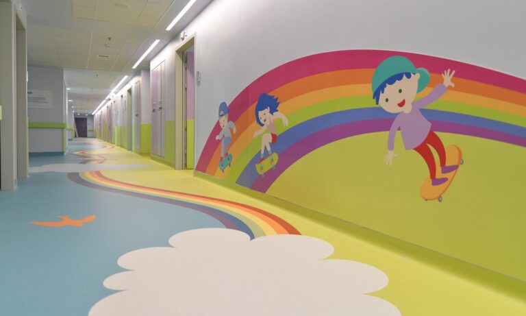 Ο ΟΠΑΠ παρέδωσε πλήρως εκσυγχρονισμένες δύο ορθοπεδικές μονάδες στο παιδιατρικό νοσοκομείο «Παναγιώτης & Αγλαΐα Κυριακού»