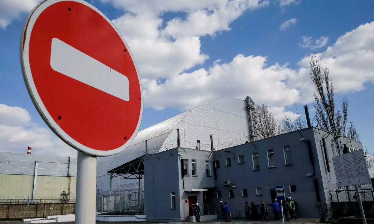 Ουκρανία: Επανασυνδέθηκε ο πυρηνικός σταθμός του Τσέρνομπιλ