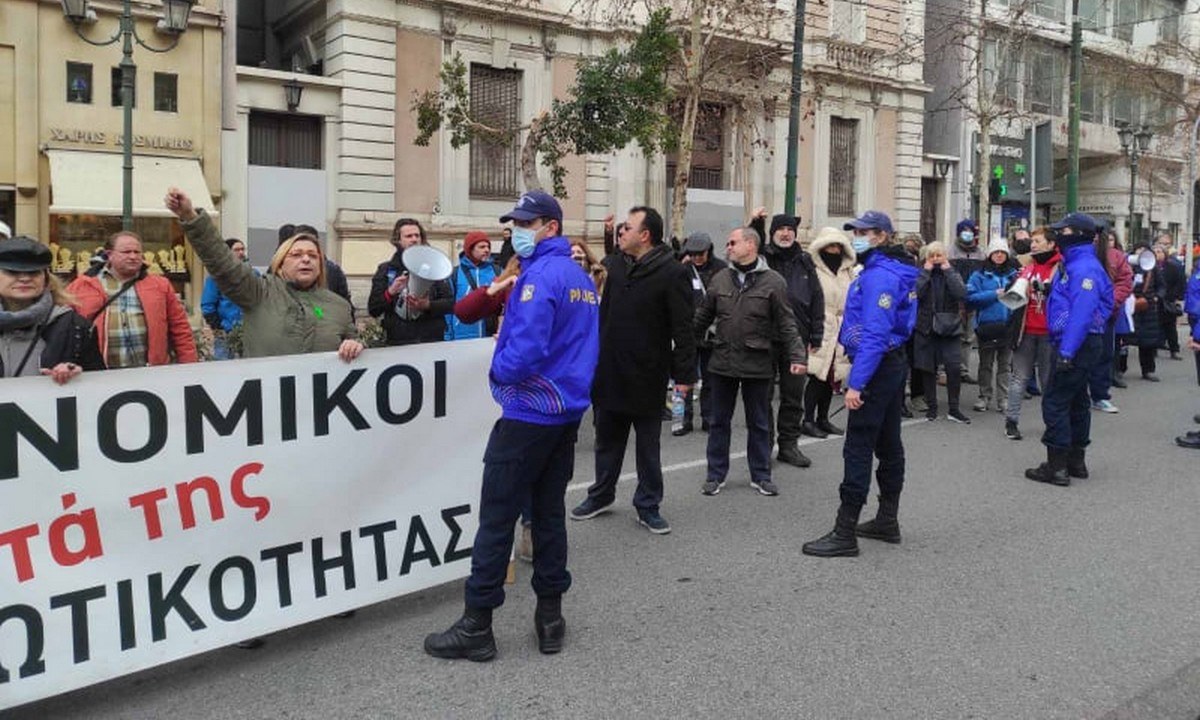 Υπουργείο Υγείας: Συγκέντρωση διαμαρτυρίας και απεργία πείνας από τους Υγειονομικούς σε αναστολή