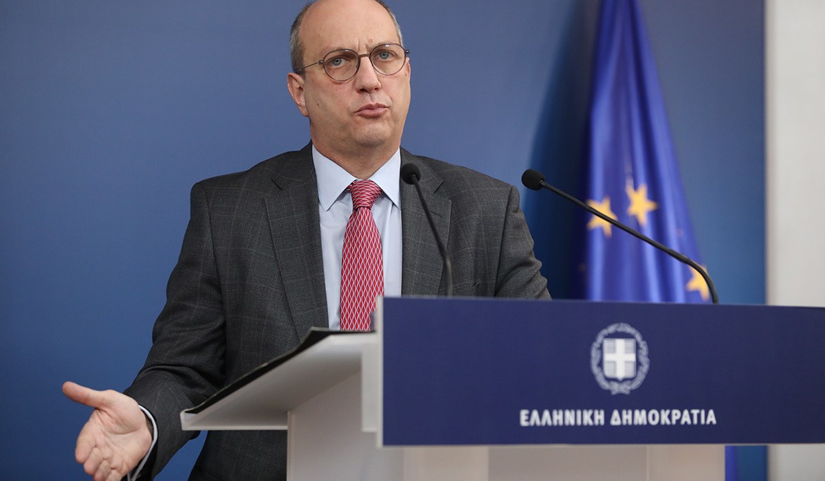 «Τσακωμένοι» με τη λέξη «πλαφόν» – Απέκλεισε το ενδεχόμενο επιβολής του ο Γ. Οικονόμου, για τις τιμές ρεύματος!