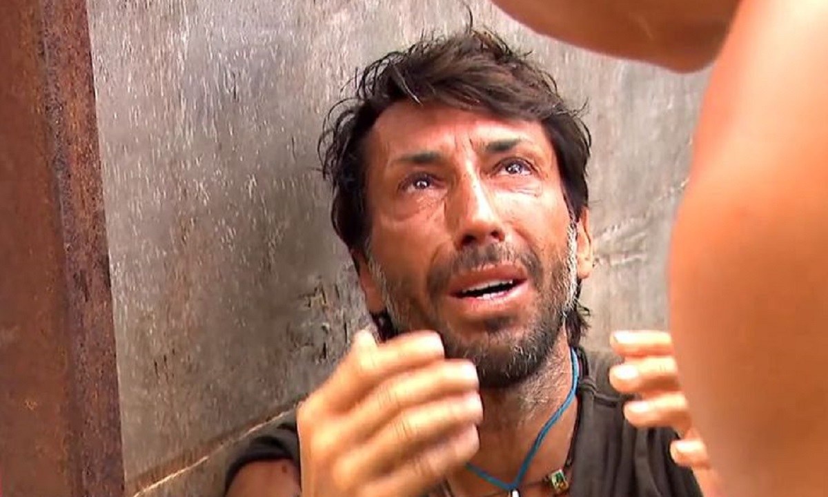 Survivor 12/4: Παραλίγο στο νοσοκομείο ο Εμμανουήλ! «Γιατί σε μένα όλα;»