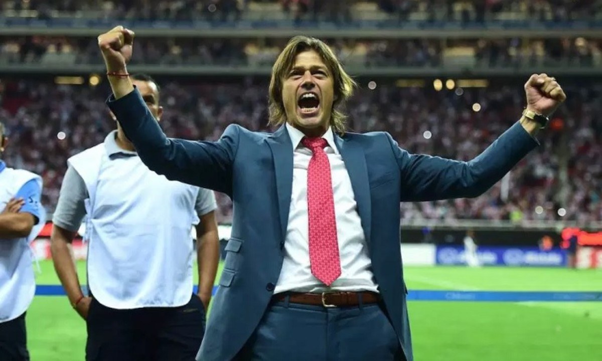 Τα πολλά «αλλά» για τον ελεύθερο Αλμέιδα που «βλέπει» η ΑΕΚ