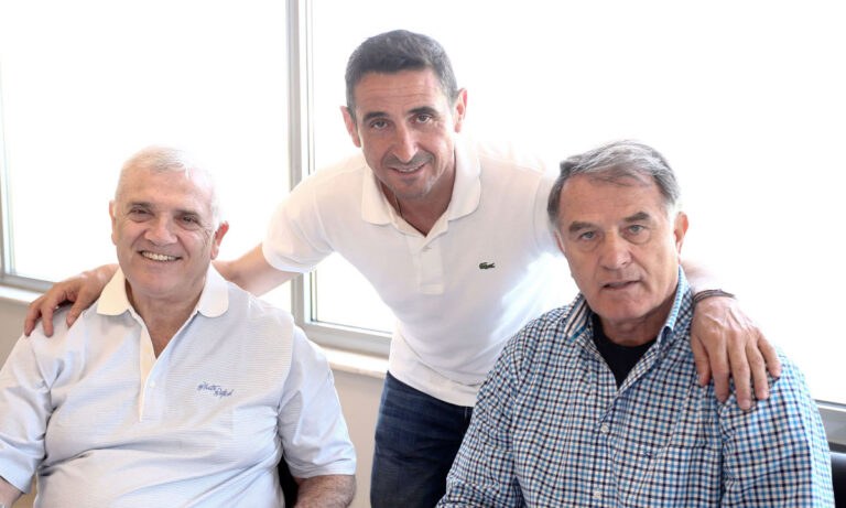 Ο Μελισσανίδης και οι προπονητές του στην ΑΕΚ