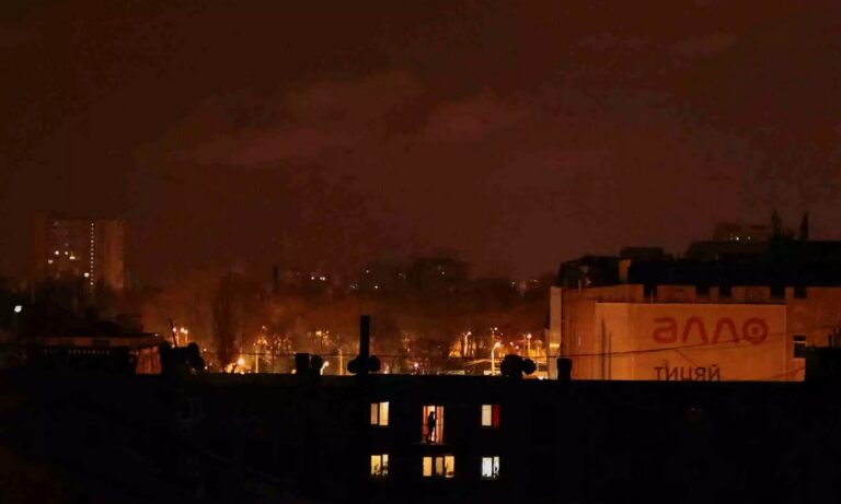 Ουκρανία: Απαγόρευση κυκλοφορίας στην Οδησσό - Φόβοι για πυραυλική επίθεση