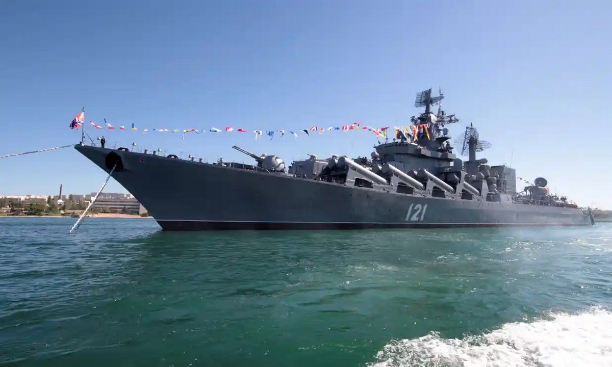 Ουκρανία: Τι σημαίνει το χτύπημα στη ρωσική ναυαρχίδα «Moskva»