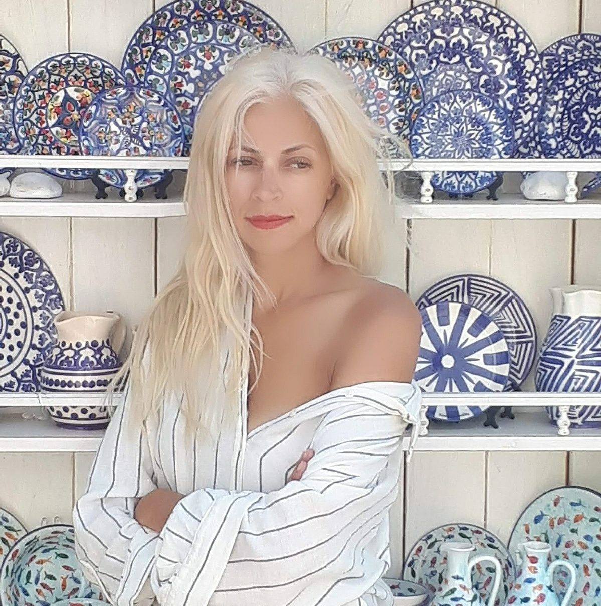 Ντέμης Νικολαΐδης: Αυτή είναι η κούκλα σύντροφός του Φανή Σπυριδάκη