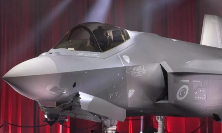 Ιταλός αναλυτής υποστήριξε ότι η Τουρκία θα μπορούσε να μετατρέψει τη στρατιωτική δράση της Ρωσίας στην Ουκρανία σε ευκαιρία για τα F-35