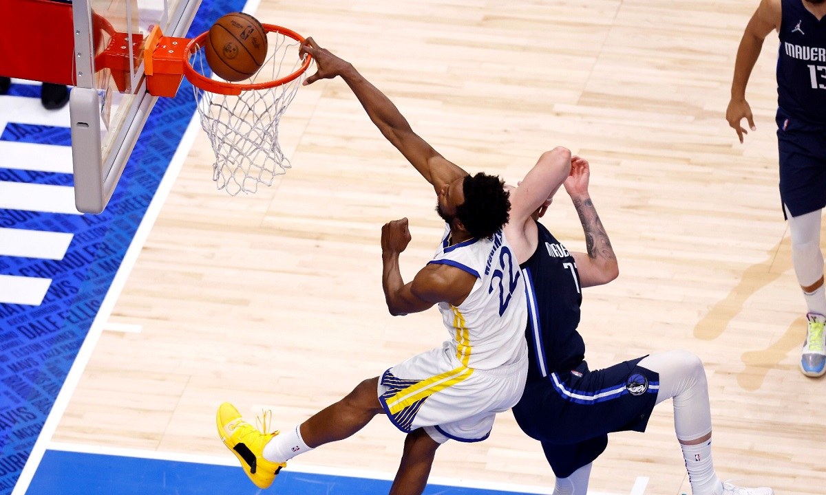 Οι Γουόριορς κυριαρχούν, ο Γουίγκινς κάνει θαύματα