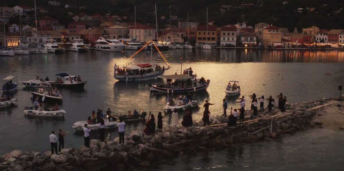 Maestro: Ο Χριστόφορος Παπακαλιάτης χτύπησε με σκληρό - αριστουργηματικό trailer