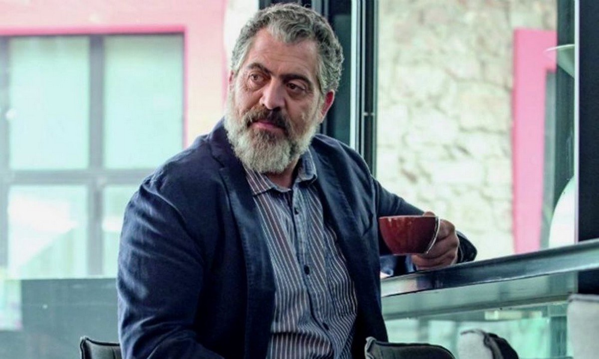 Η γη της Ελιάς επόμενα επεισόδια: Αυτό είναι το βρώμικο παρελθόν του Δημοσθένη