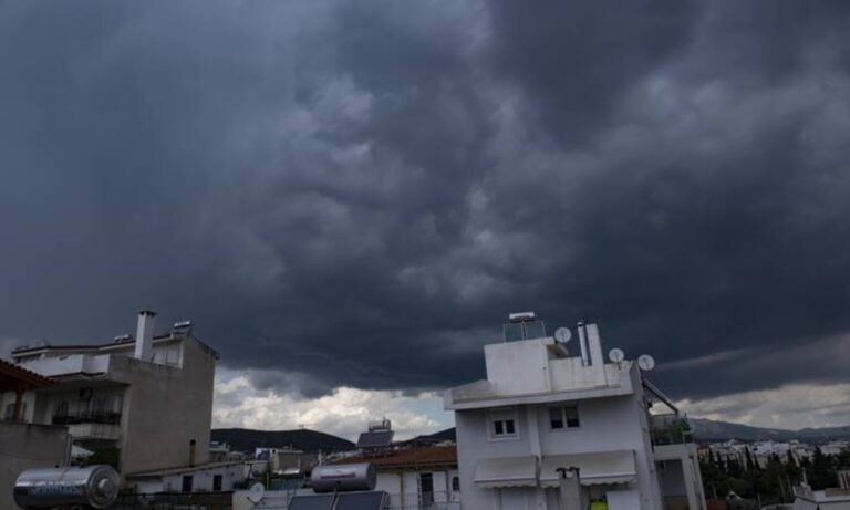 Καιρός 9/5: Βροχές στα Δυτικά και τα Νότια τη Δευτέρα – Συννεφιά σε Αθήνα, Θεσσαλονίκη