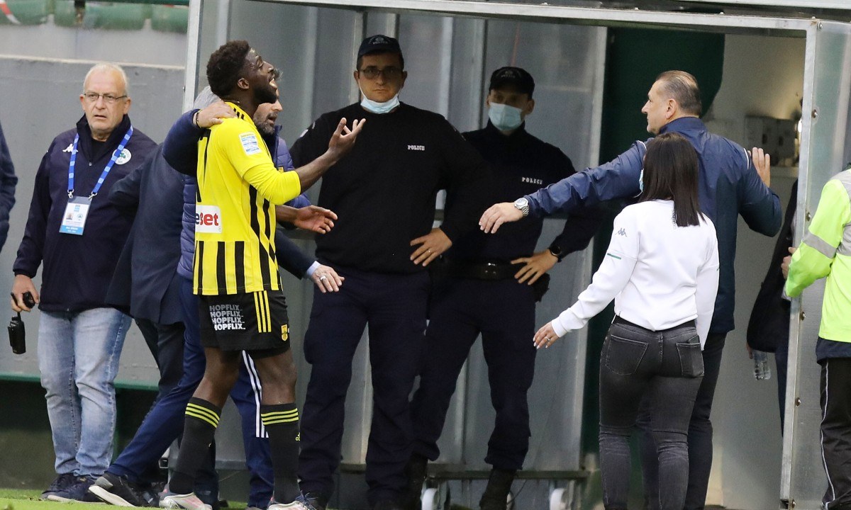 Άρης: O Μπούργος έκανε (πάλι) λάθος, ο Καμαρά «έγκλημα»!